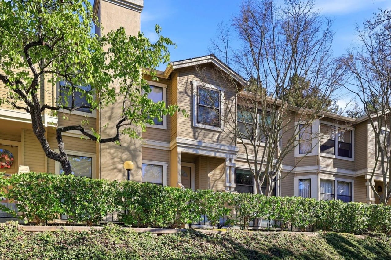 982 La Mesa Ter, Unit E, Sunnyvale